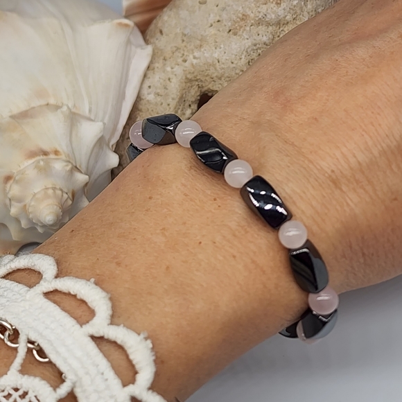 Rose Quartz Genuine Stones/Natural Hematite Bracelet - Picture 5 of 5